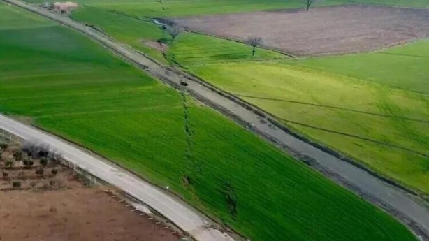 Foto - Fay kırığı ortaya çıktı! Kilometrelerce uzunluk böyle görüntülendi