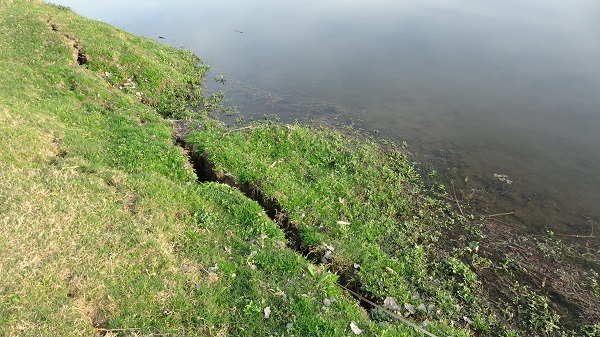 Foto - Fay kırıkları görüntülendi! Deprem bölgesinden korkutan tablo