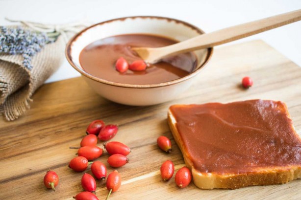Foto - Faydaları saymakla bitmiyor! Kuşburnu bakın nelere iyi geliyor