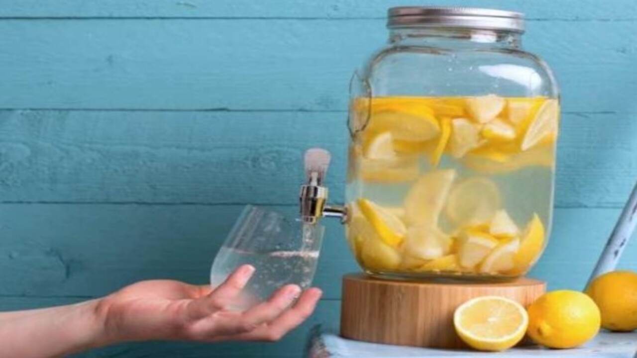 Foto - Faydasına çok şaşıracaksınız! Sabah aç karnına limonlu su içince bakın ne oluyor