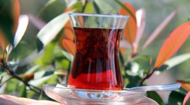 Foto - Fazla çay içmek kötü mü? Günde ne kadar çay içmeliyiz?