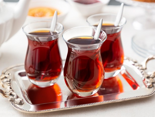 Foto - Fazla çay içmek kötü mü? Günde ne kadar çay içmeliyiz?