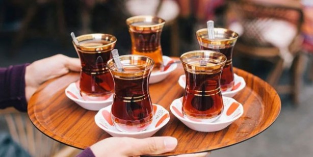 Foto - Fazla çay içmek kötü mü? Günde ne kadar çay içmeliyiz?