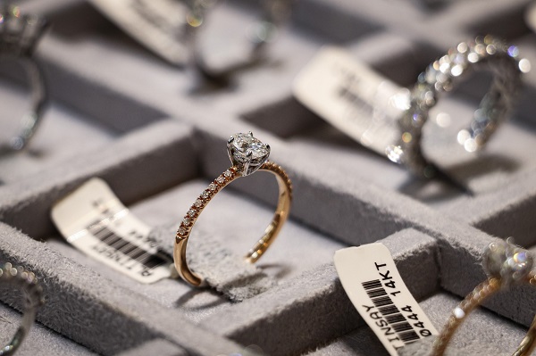 Foto - Fazla para ödemek istemeyenlerin yeni tercihi! Bu taş gerçeğinden ayırt edilemiyor