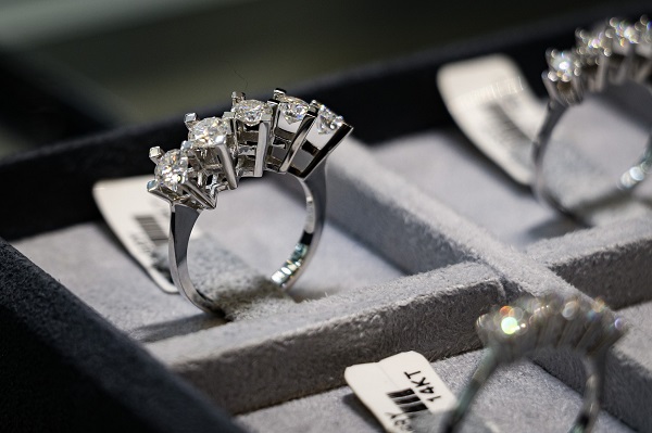 Foto - Fazla para ödemek istemeyenlerin yeni tercihi! Bu taş gerçeğinden ayırt edilemiyor