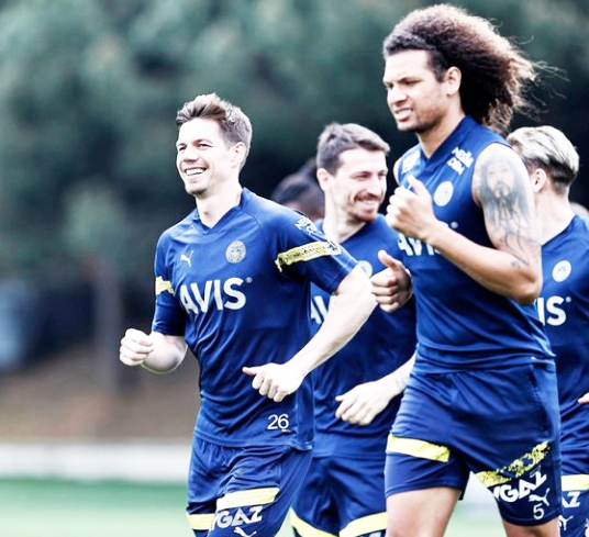 Foto - F.Bahçe'de büyük hezimet! İşte 5 sezonun faturası: Bomba haberi duyurdular...