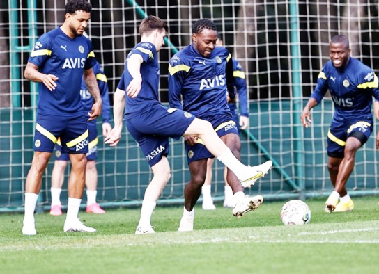 Foto - F.Bahçe'de büyük hezimet! İşte 5 sezonun faturası: Bomba haberi duyurdular...