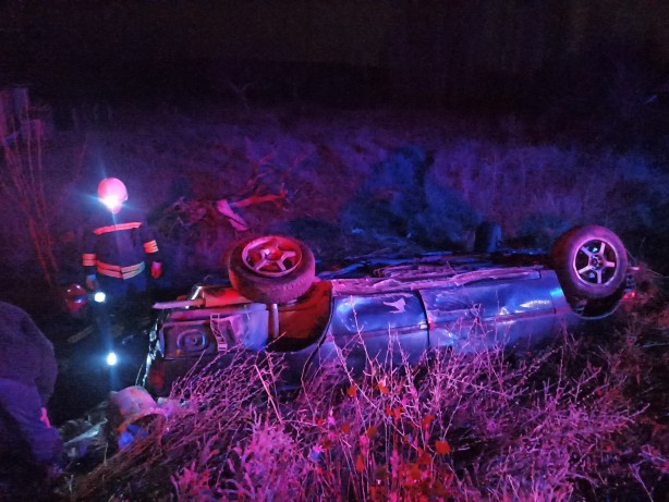 Feci kaza! Kontrolden çıkan otomobil takla attı: 2 yaralı