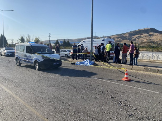 Feci kaza! Motosikletli 2 liseli öldü