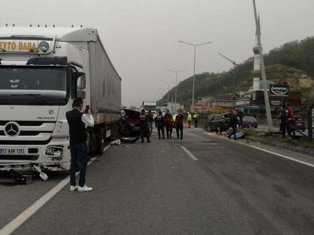 Foto - Feci kaza: Ölü ve yaralılar var