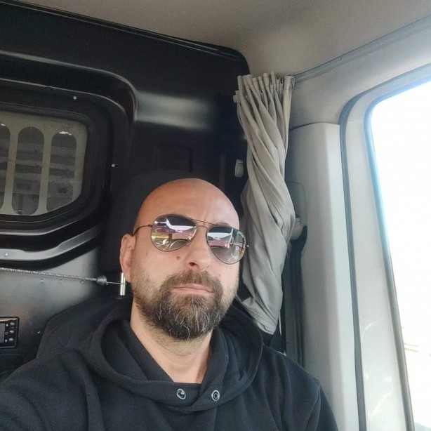 Foto - Feci kaza! Otomobil ikiye bölündü