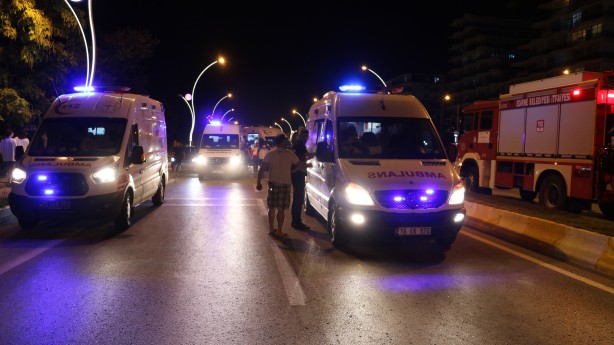 Foto - Feci kazada ortalık savaş alanına döndü! Yaralılar var