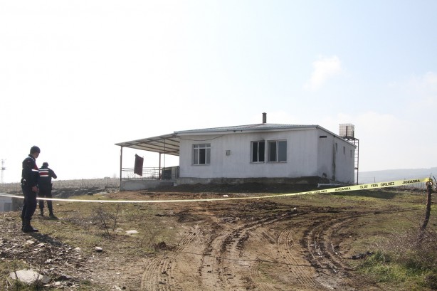 Foto - Feci olay! 3 yaşındaki ikizler yanarak can verdi