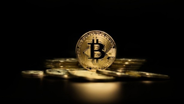 Foto - FED'den kripto para uyarısı