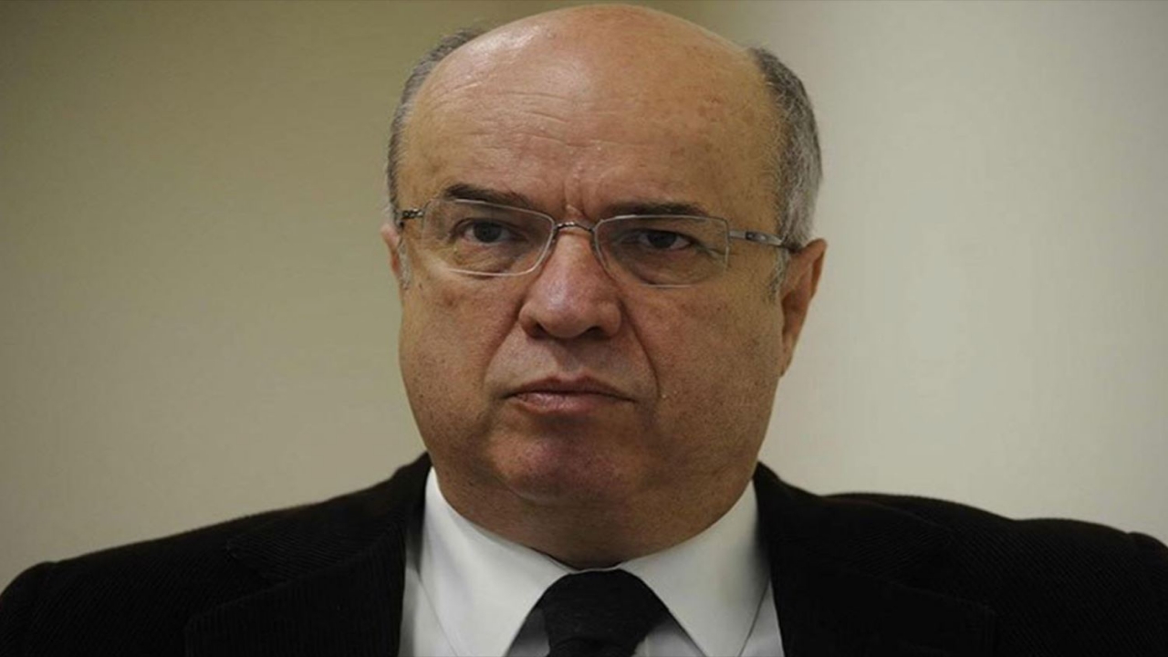 Fehmi Koru, üzen haberi duyurdu: Hayatını kaybetti