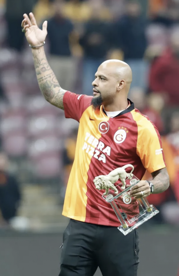 Foto - Felipe Melo'dan olay paylaşım! Emre Belözoğlu’na kapıyı gösterdi!