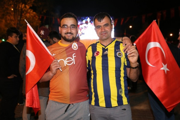 Foto - Fenerbahçe tarih yazdı, Türkiye uyumadı!