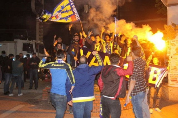 Foto - Fenerbahçe tarih yazdı, Türkiye uyumadı!