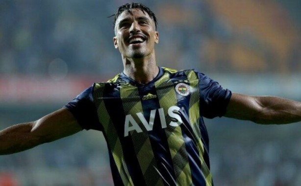 Foto - Fenerbahçe 12 oyuncuyla vedalaşacak