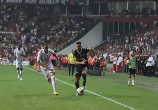 Foto - Fenerbahçe 6 numarasını buldu! Ocak ayının transferi sızdı, Fred'le oynayacak