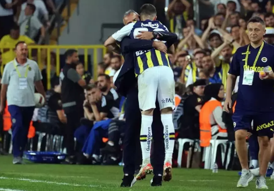 Foto - Fenerbahçe 6 numarasını buldu! Ocak ayının transferi sızdı, Fred'le oynayacak