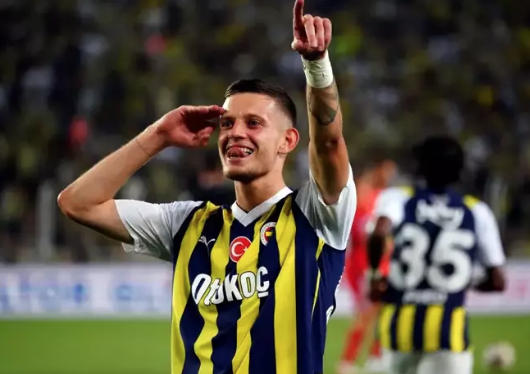 Foto - Fenerbahçe 6 numarasını buldu! Ocak ayının transferi sızdı, Fred'le oynayacak