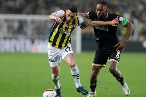 Foto - Fenerbahçe, Alanyaspor'u 3 golle geçti... Goller Tadic ve Dzeko'dan...