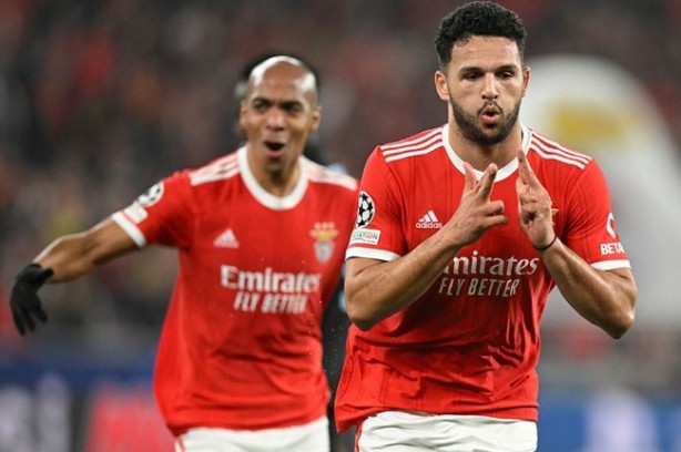 Foto - Fenerbahçe alev alev! Gözünü PSG'nin forvetine dikti