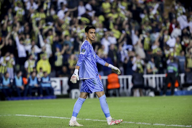 Foto - Fenerbahçe bombayı patlattı: Rakiplerini dehşete düşürecek: Gol makinası geliyor…