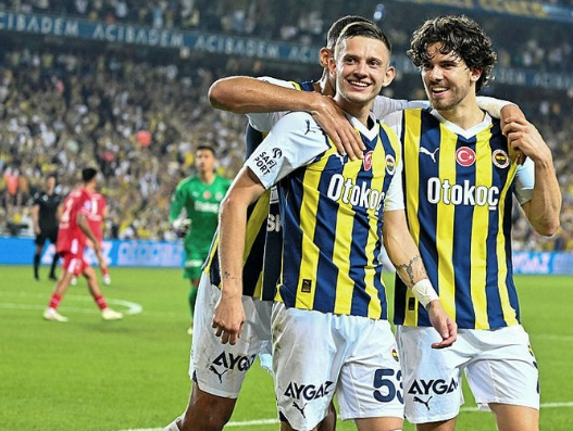 Foto - Fenerbahçe bu haberle sarsıldı! Maalesef dedirten gelişme...