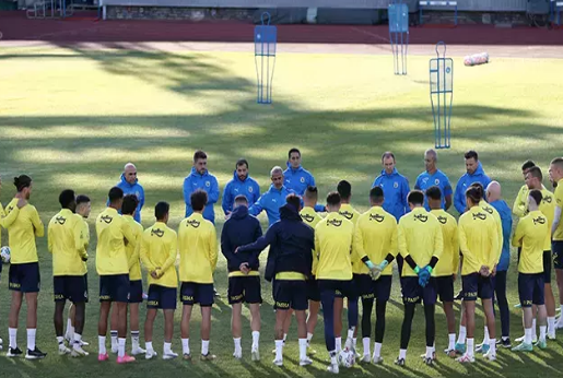 Foto - Fenerbahçe bu kez beceremedi! Yeni Arda Güler'i Ali Koç'un elinden Erden Timur kaptı!