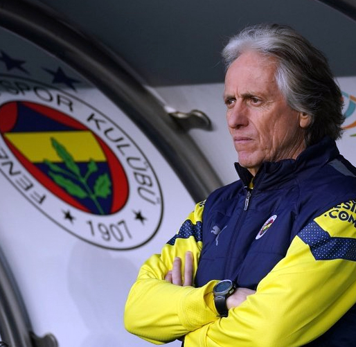 Fenerbahçe büyük oynuyor! Sezon sonunda çehre değişecek...