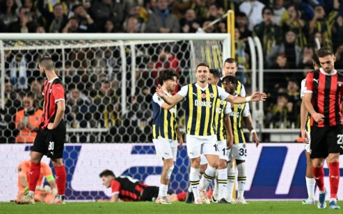 Foto - Fenerbahçe çılgınlar gibi Dzeko'ya partner arıyor! İşte yeni adres Almanya...