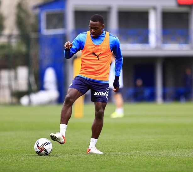 Foto - Fenerbahçe derbiye hazırlanıyor