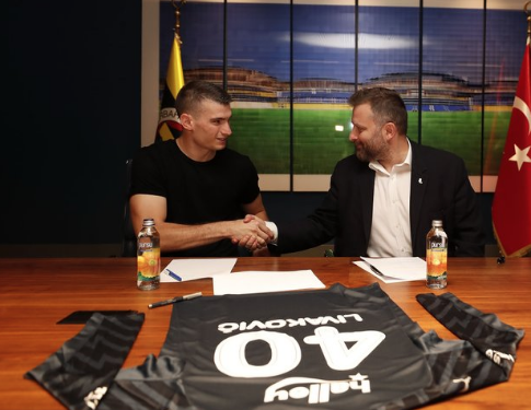 Foto - Fenerbahçe dünyaları aldı ama hedef ille de 6 numara! Veda edin zamanı: 