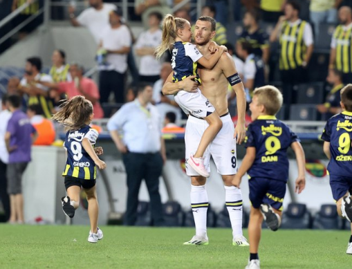 Fenerbahçe dünyaları aldı ama hedef ille de 6 numara! Veda edin zamanı: 