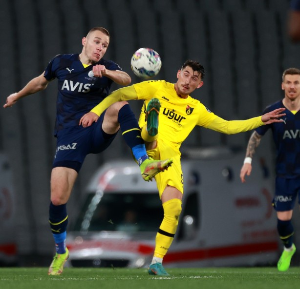 Foto - Fenerbahçe gol olup yağdı