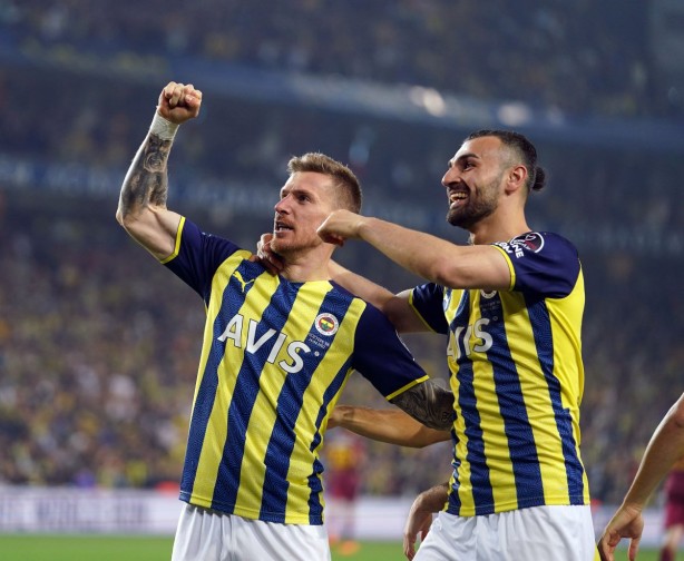 Fenerbahçe, Göztepe'yi devirdi