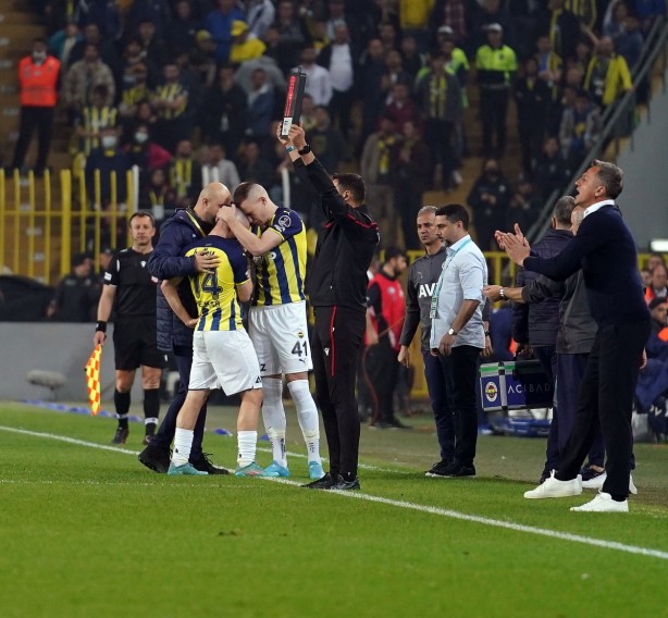 Foto - Fenerbahçe, Göztepe'yi devirdi