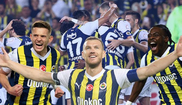 Foto - Fenerbahçe-Hatayspor maçında tepki çeken görüntü! O reklamdan sonra tüm Türkiye ayağa kalktı! Hakikaten büyük rezalet