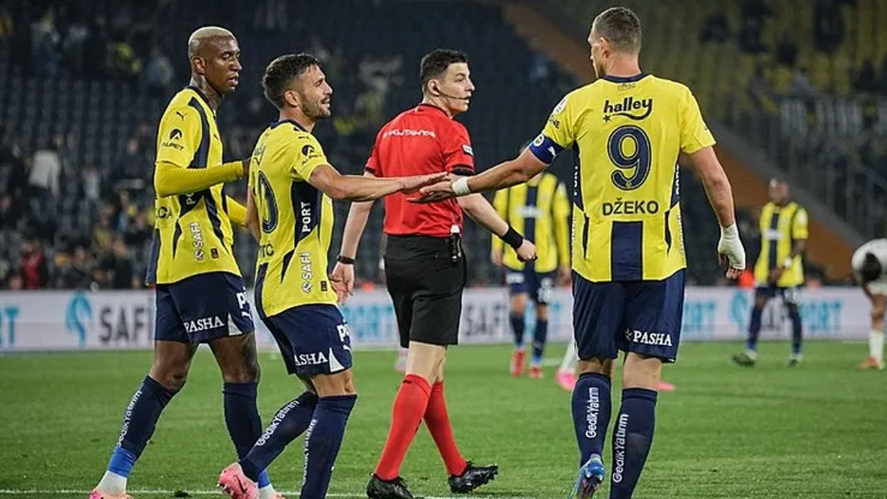 Foto - Fenerbahçe iddiaları gündemi sallamıştı! Dünyaca ünlü teknik direktör İstanbul’a indi!