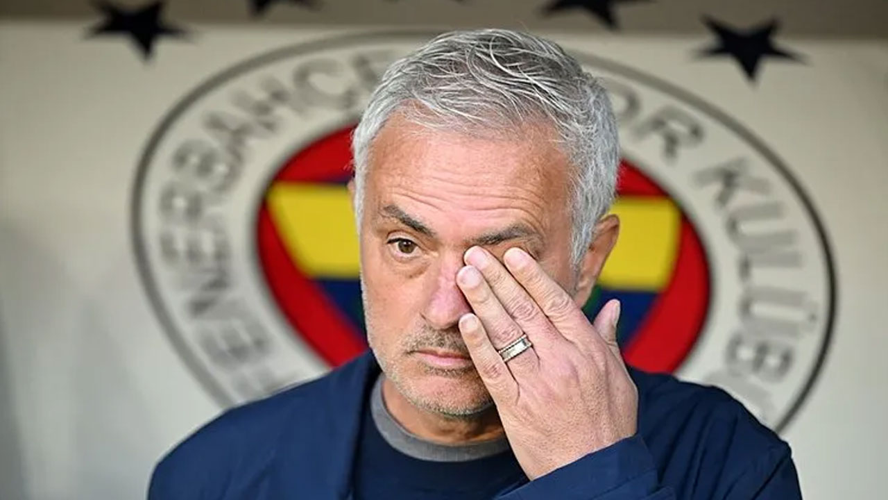 Foto - Fenerbahçe iddiaları gündemi sallamıştı! Dünyaca ünlü teknik direktör İstanbul’a indi!