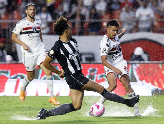 Foto - Fenerbahçe ile Galatasaray karşı karşıya... İki dev ekipte sessizliği bozdu! 'Yok artık' dedirten gelişme...