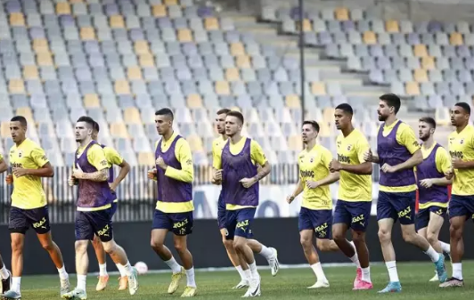 Foto - Fenerbahçe ile ilgili dünyayı ayağa kaldıracak gelişme! Duyan derin bir oh çekecek...