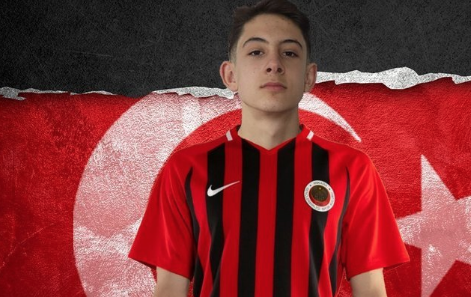 Foto - Fenerbahçe istedi Galatasaray kapıyor! Havada kapıyorlar! Fenerbahçe şimdi yandı...