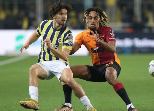 Fenerbahçe istedi Galatasaray kapıyor! Havada kapıyorlar! Fenerbahçe şimdi yandı...