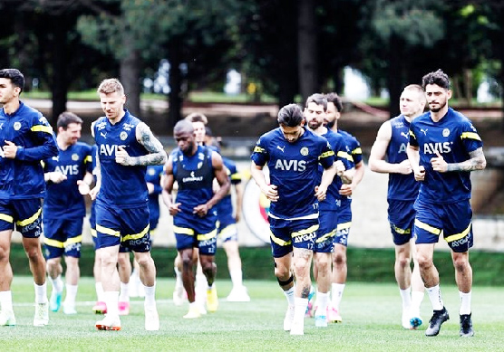 Fenerbahçe, Kolombiya devini satın almak için harekete geçti! Satın alırlarsa diğerini elden çıkaracaklar...