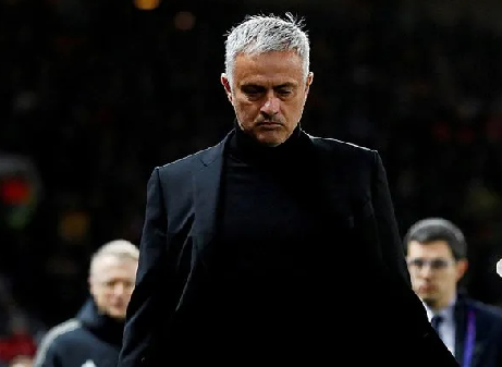 Fenerbahçe kontrolden çıktı! İsmail Kartal'ın yerine sürpriz isim! Listede bomba 2 aday...