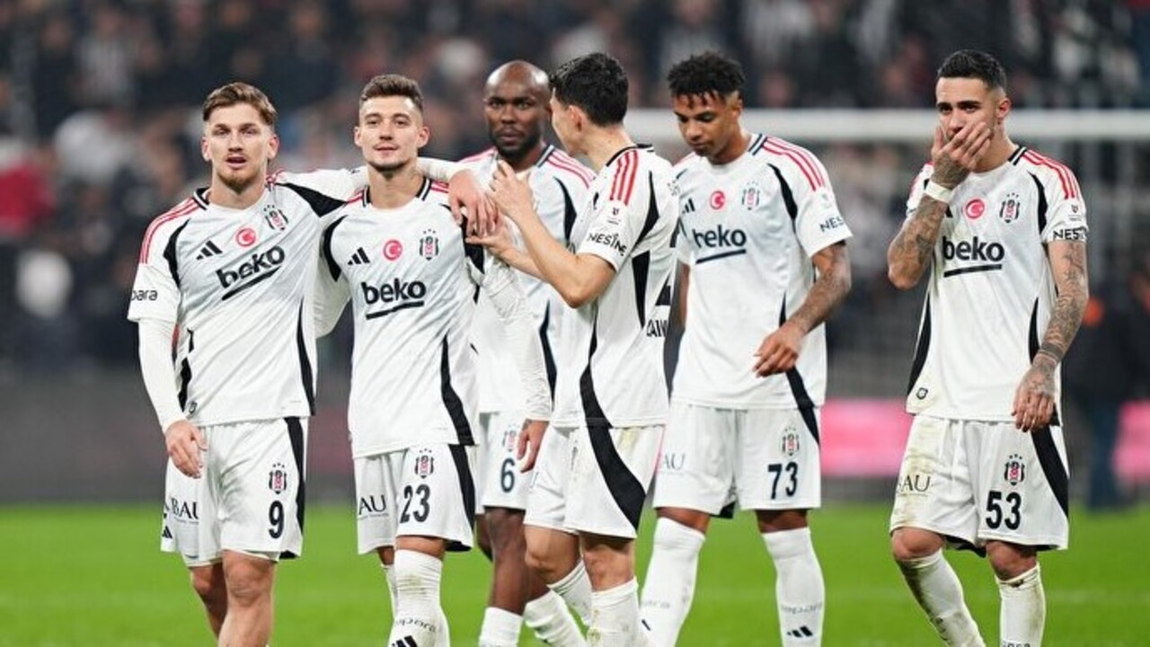 Foto - Fenerbahçe maçında parlamıştı! Süper Lig devi Cerny'e talip oldu