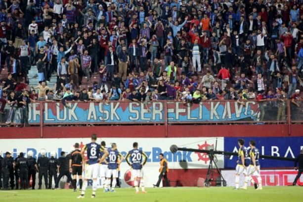 Foto - Fenerbahçe maçından şok görüntüler!